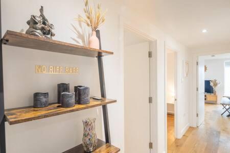 Luxe Station Flat With Terrace Apartamento Cambridge