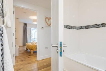 Apartamento Luxe Station Flat With Terrace *
