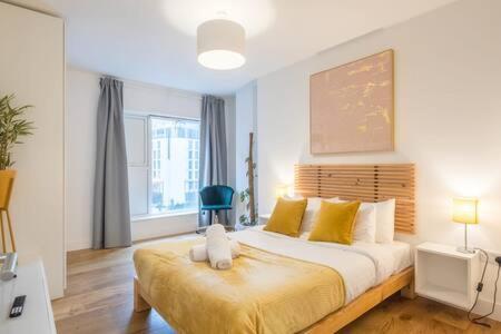 Luxe Station Flat With Terrace Apartamento Cambridge
